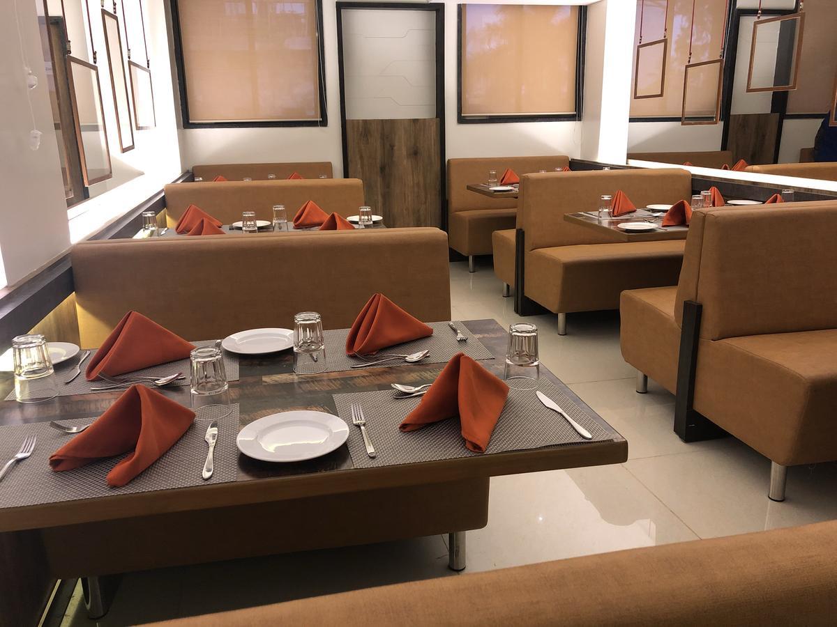 Kyriad Hotel Vijayapura By Othpl Bijāpur Exterior foto
